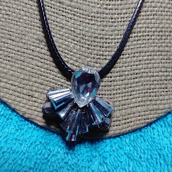 Goldtone abstract crystal grey necklace - Picture 2 of 5